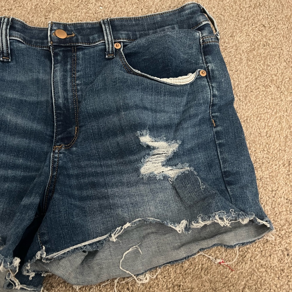 Women's Blue Denim Shorts - Picture 5 of 8